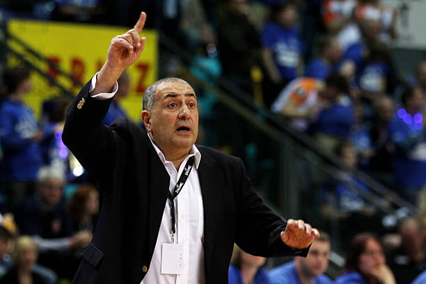 同对手间的 同对手间的