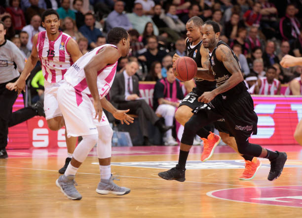 不觉得我们 不觉得我们